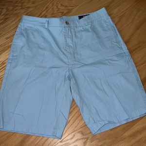 Vineyard vine baby blue shorts